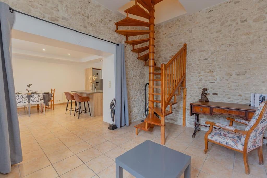 Charmante Maison Au Calme רויאן מראה חיצוני תמונה
