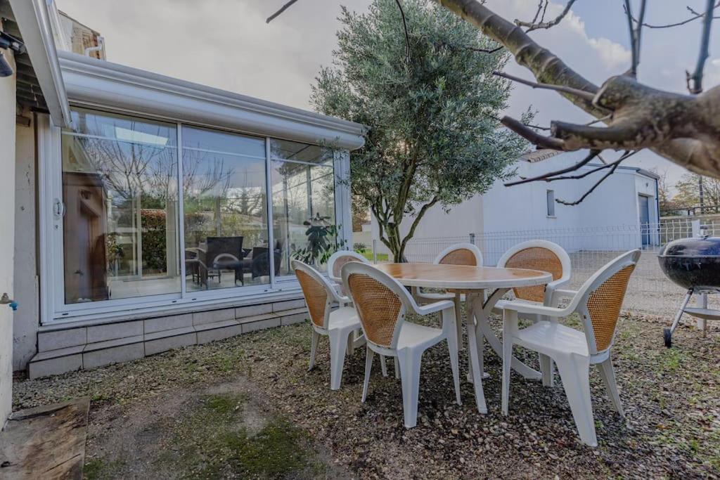 Charmante Maison Au Calme רויאן מראה חיצוני תמונה